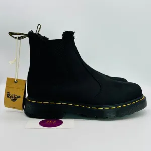 Dr. Martens Women's 2976 WG Black Outlaw Leather WinterGrip Chelsea Boots Size 7
