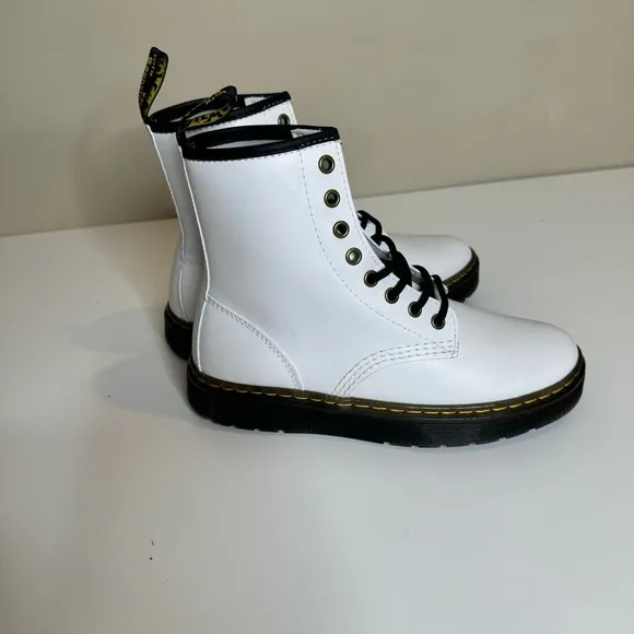 Dr. Martens Zavala 8-Eyelet Combat Boot, NWOT size 7