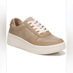 Dr. Scholl's Shoes Women's Essential Sneaker. Note: No Box floor sample like new