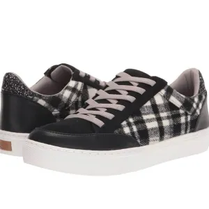 Dr. Scholl's Shoes Women's Nailed It Sneaker black plaid size 6