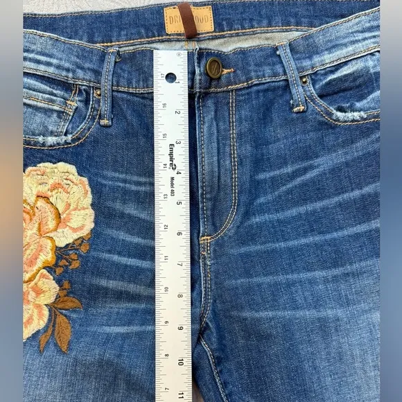 Driftwood   Anthropologie Eva Floral Embroidered Mid Rise Flare Jeans Size 32