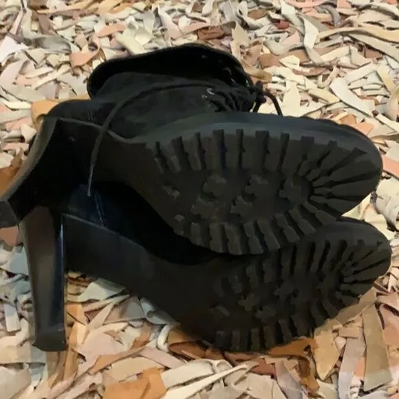 DVF Black Jameson heeled Boots Booties suede 9.5 moccasin