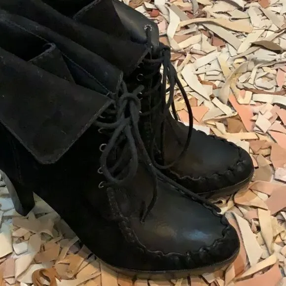 DVF Black Jameson heeled Boots Booties suede 9.5 moccasin