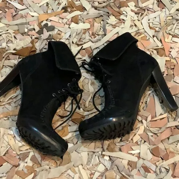 DVF Black Jameson heeled Boots Booties suede 9.5 moccasin