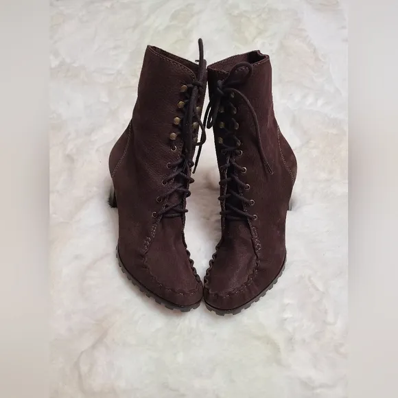DVF Diane Von Furstenberg Suede Leather Lace-Up Up Heel Boots Brown Size8.5 Fall