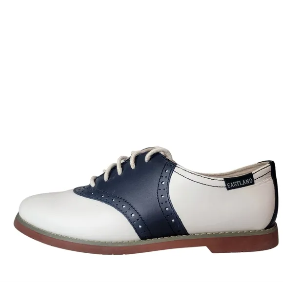 Eastland Women's Sadie Saddle Shoes White Navy Leather Oxfords Size 6.5