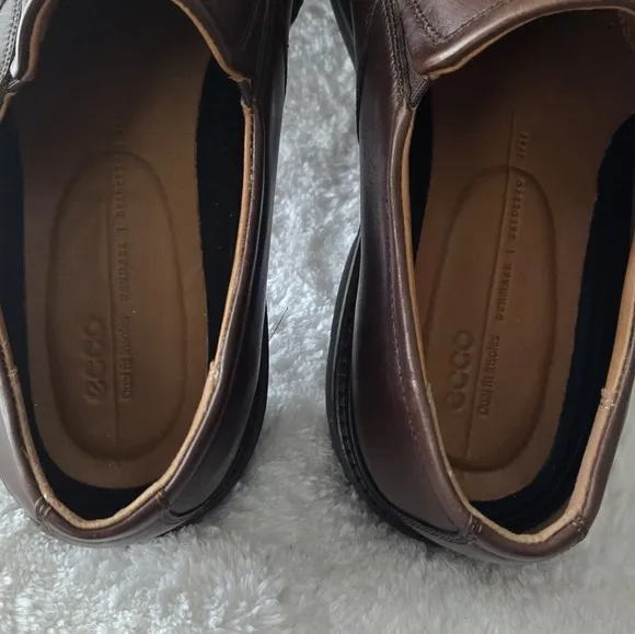 Ecco Brown Slip-On Loafers with Durable Rubber Sole