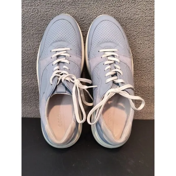 ecco fashion Sneakers Women's 10 Baby Blue Leather Suede Shoes 2719