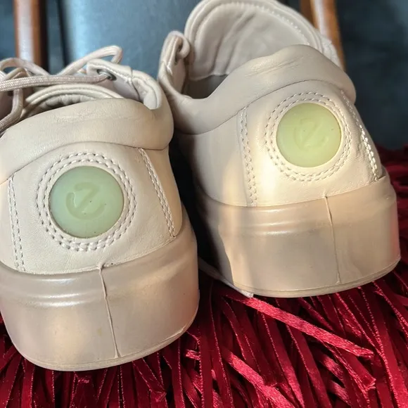 ECCO Flexure T cap leather sneaker
