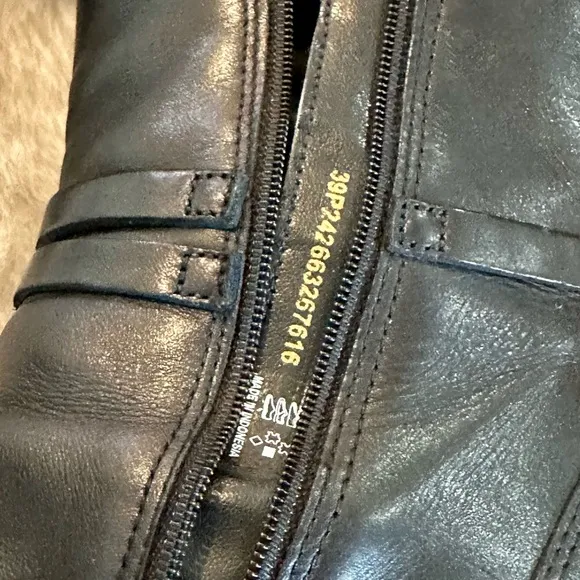 ECCO Women's Black Leather Ankle Boots