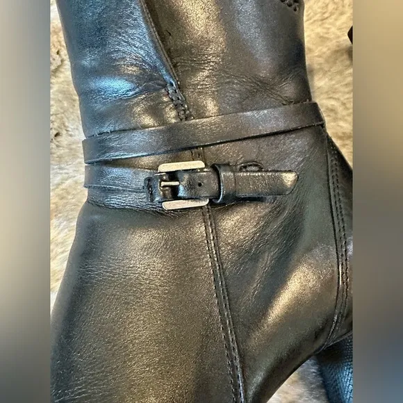 ECCO Women's Black Leather Ankle Boots