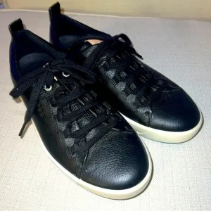 Ecco Womens Size 9W Golf Shoe Black Leather Lace Up Sneaker Spikeless Sneaker