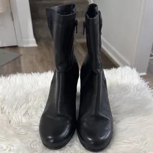 Ecco Women's Black Leather Ankle Boots Size 41