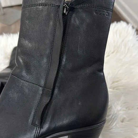 Ecco Women's Black Leather Ankle Boots Size 41