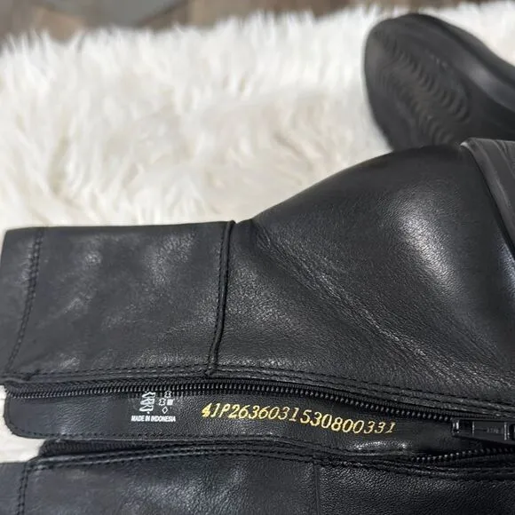 Ecco Women's Black Leather Ankle Boots Size 41