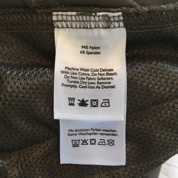 EDDIE BAUER | First Ascent Pull-On Hiking Shorts