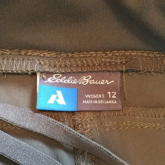 EDDIE BAUER | First Ascent Pull-On Hiking Shorts