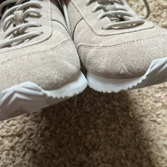 Eileen Fisher | Haste Casual Low Sneakers Beige Suede Lace Up Shoes | 7
