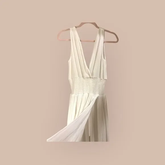 Elan Sleeveless Maxi Dress in Ivory / White  – Elegant / Elopement Size S