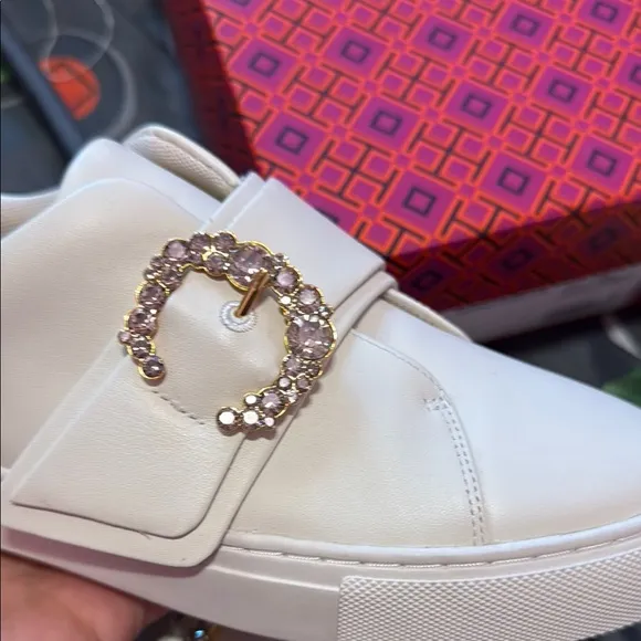 Elegant White Women's Sneakers