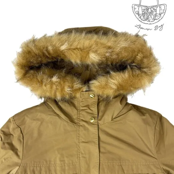 Ellen Tracy / Winter Insulated Hooded Parka Coat / Size M / Color Beige