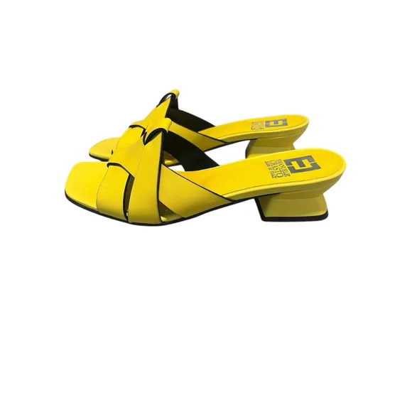 Emanuele Crasto Sandals Size 8.5 Yellow Italian Leather Slide Low Heel Open Toe