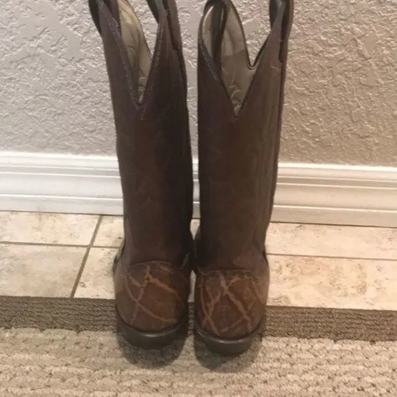 Euc Laredo Cowboy Boots