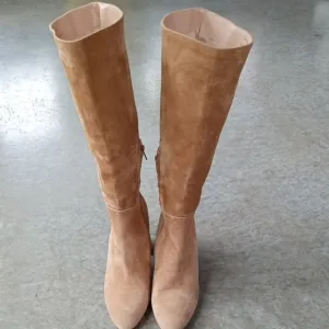 EUC Steve Madden Ninny Leather Upper Suede Women's Knee High Boots Casual, 9