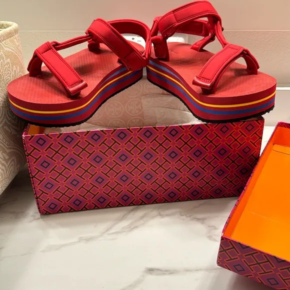 EUC Tory Burch Sport Eva Sandal Neoprene Strap Flare