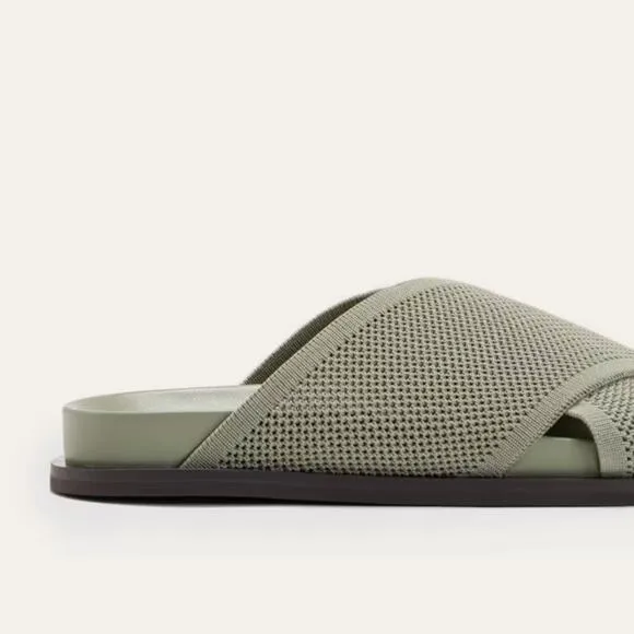 EVERLANE The ReKnit City Flatform Sandal Seagrass Green Crossover Strap 8 NEW