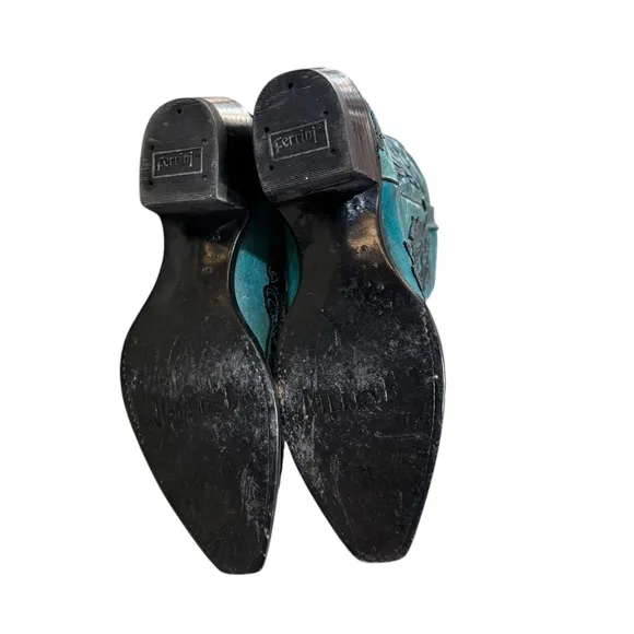 Ferrini Women's New Country Diva Teal Distressed V Toe Western Boots 9B