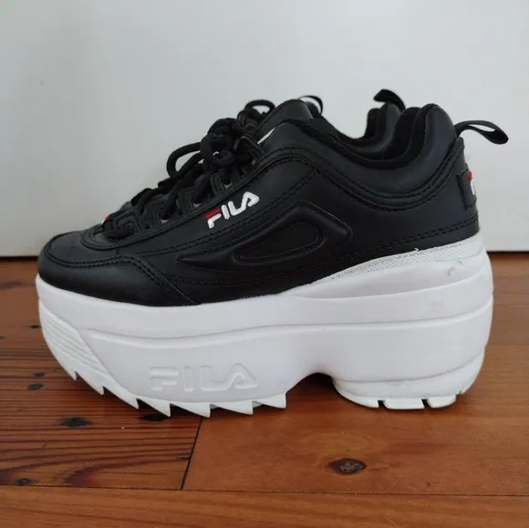 Fila Women's Disruptor Wedge Athletic Shoes Size 5.5 EUC