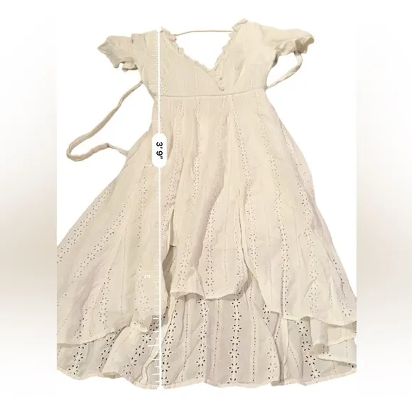 Finders Keepers Sundays White Eyelet Surplice V Neck Open Back‎ Midi Dress Sz 4