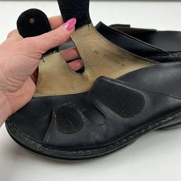 Finn Comfort Women's Black leather Sansibar Sandals Size 39