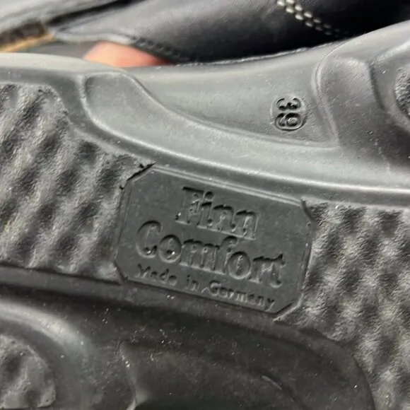 Finn Comfort Women's Black leather Sansibar Sandals Size 39