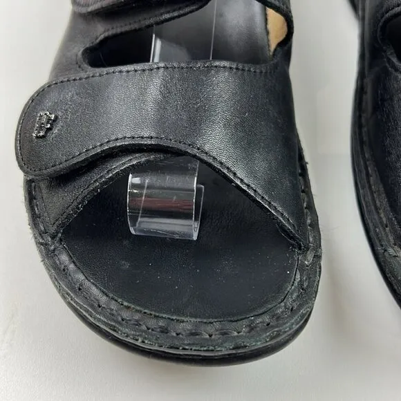 Finn Comfort Women's Black leather Sansibar Sandals Size 39
