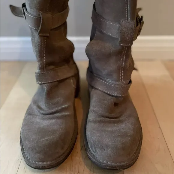 FIORENTINI   BAKER Taupe Brown Suede Eternity Womens Boots Size 39 / Retail $740