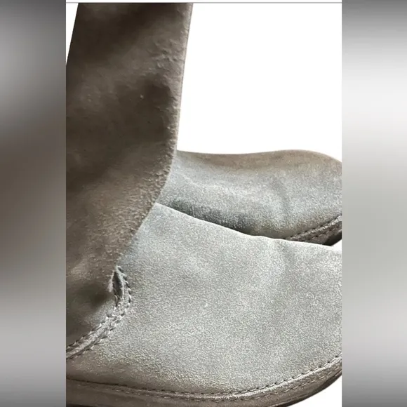 FIT FLOP SUEDE LOW WEDGE BOOTS
