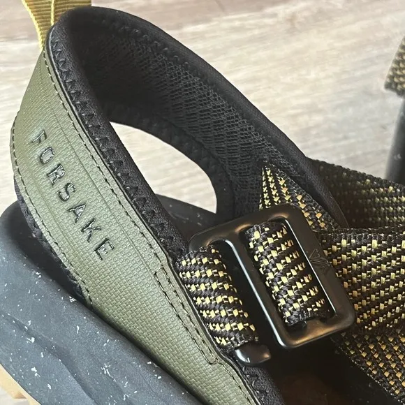 Forsake Rogue River Hiking Sandals Sandals Green Black Gum Mens 10 EU 43