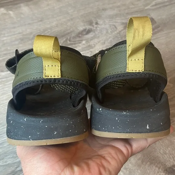 Forsake Rogue River Hiking Sandals Sandals Green Black Gum Mens 10 EU 43