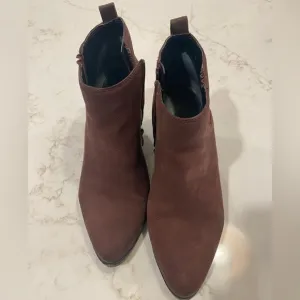 Franco Sarto Women's Maroon Cordovan Red Suede Leather Boots Booties Size 7.5