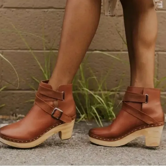 Free People Brown Bungalow Wooden Clog Strappy Boots Booties Women’s Size 41/10