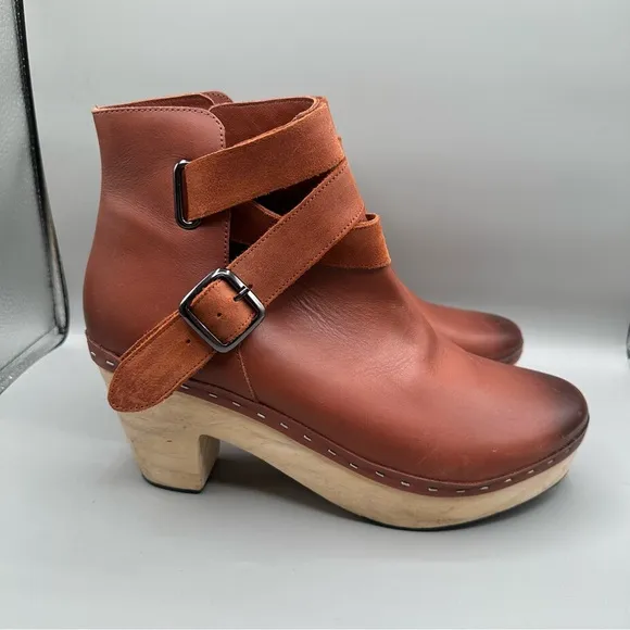 Free People Brown Bungalow Wooden Clog Strappy Boots Booties Women’s Size 41/10