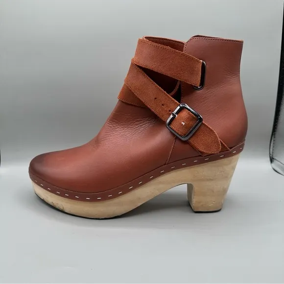 Free People Brown Bungalow Wooden Clog Strappy Boots Booties Women’s Size 41/10