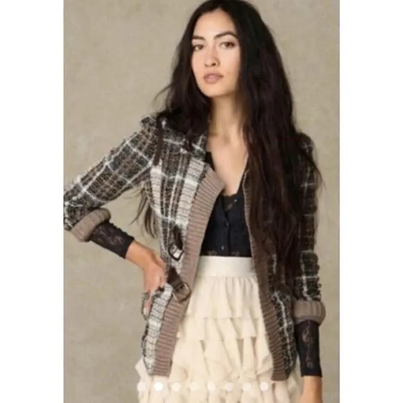 Free People Brown Gray Plaid Shaggy Jacket Knit Cardigan Buckle Closure Size 6