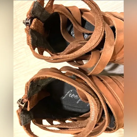 Free People Strappy Hybrid Suede boho distressed ankle booties in Brown size 6.5