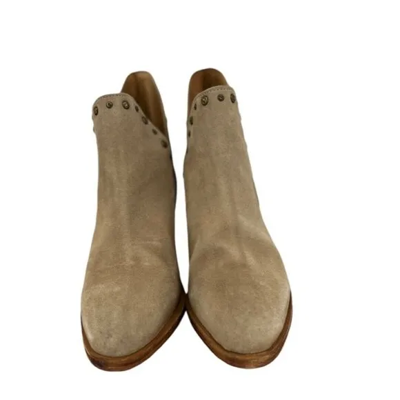 Free People Studded Charm Double V Ankle Boots  Camel Suede Size 6.5