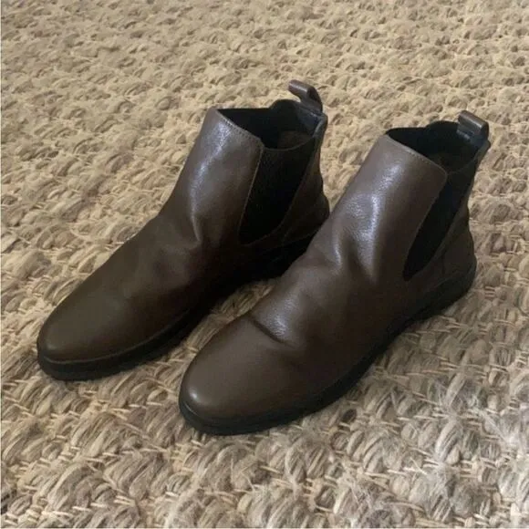 Free People x Bueno Scout Chelsea Boot EU 37 US 6.5