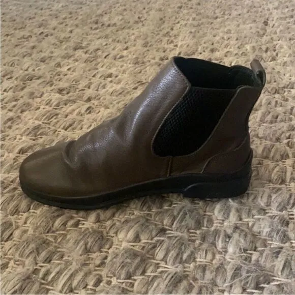 Free People x Bueno Scout Chelsea Boot EU 37 US 6.5