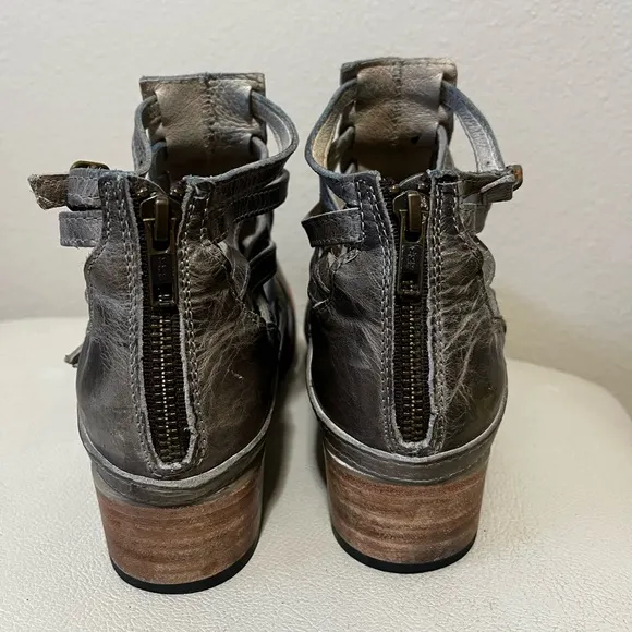 Freebird By Steven Stair Gray  Distressed Leather Strappy Ankle Boots Size 9